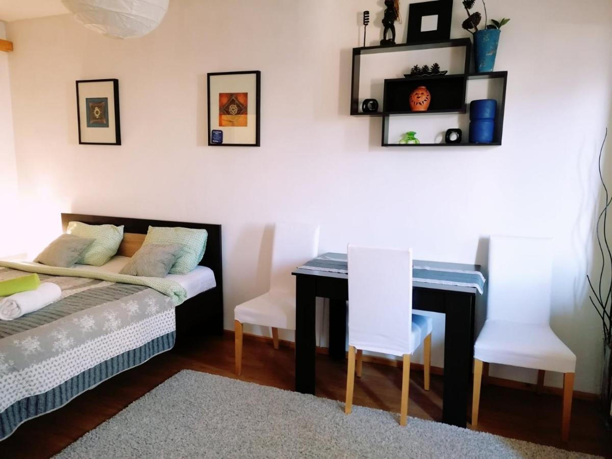 Apartamento Nexus Happy Miercurea Ciuc Exterior foto
